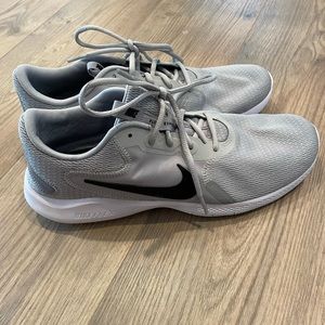 Mens Nike grey shoes
